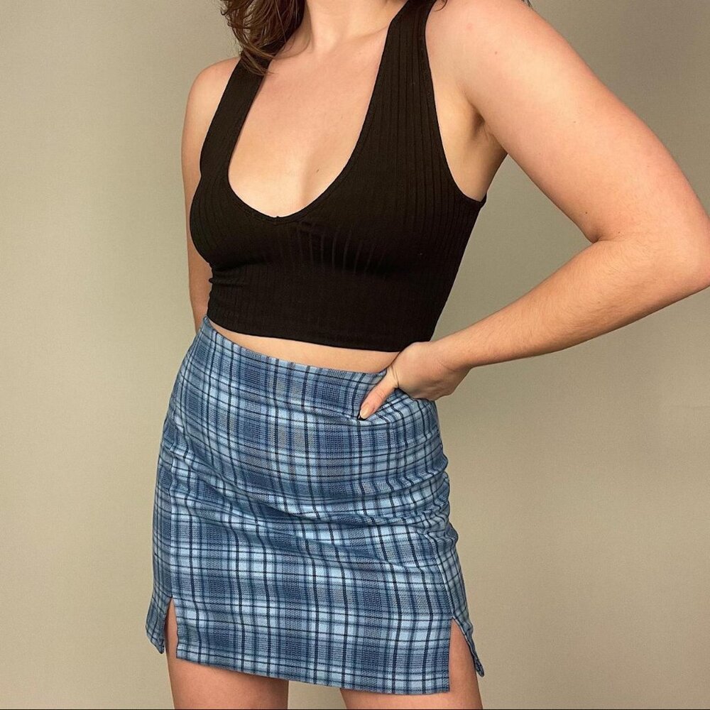 CLASSIC BRANDY MELVILLE SCHOOL GIRL BLUE PLAID MINI SKIRT W SIDE SLITS sz S EUC